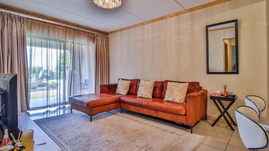 2 Bedroom Property for Sale in Broadacres Gauteng