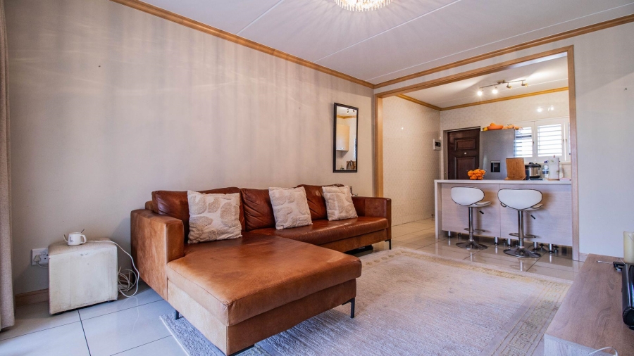 2 Bedroom Property for Sale in Broadacres Gauteng