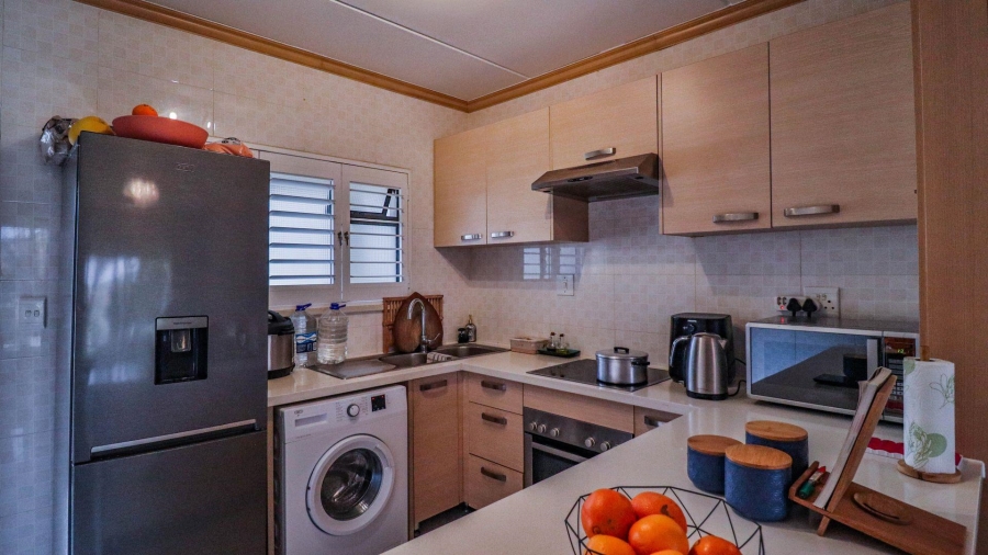 2 Bedroom Property for Sale in Broadacres Gauteng