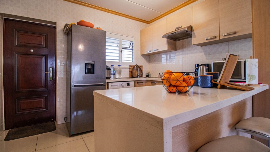 2 Bedroom Property for Sale in Broadacres Gauteng