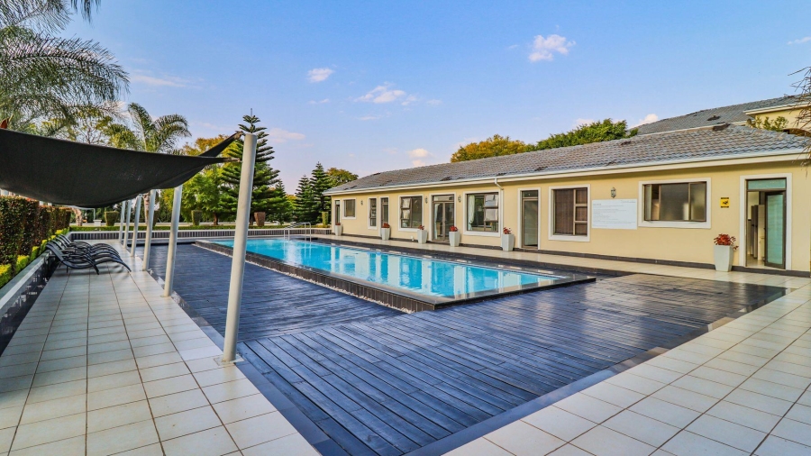 2 Bedroom Property for Sale in Broadacres Gauteng