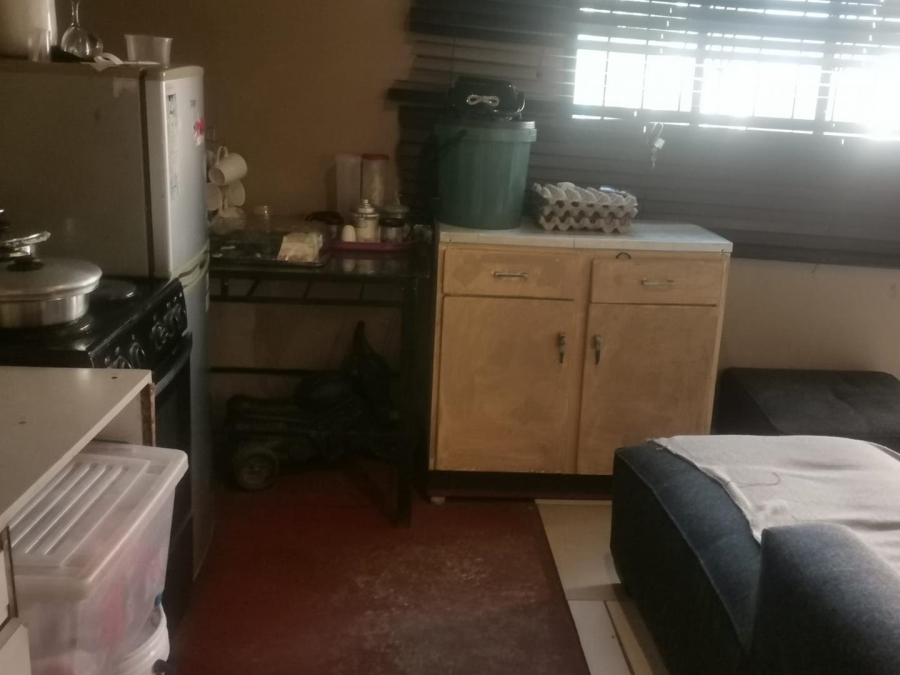 1 Bedroom Property for Sale in Olievenhoutbosch Gauteng