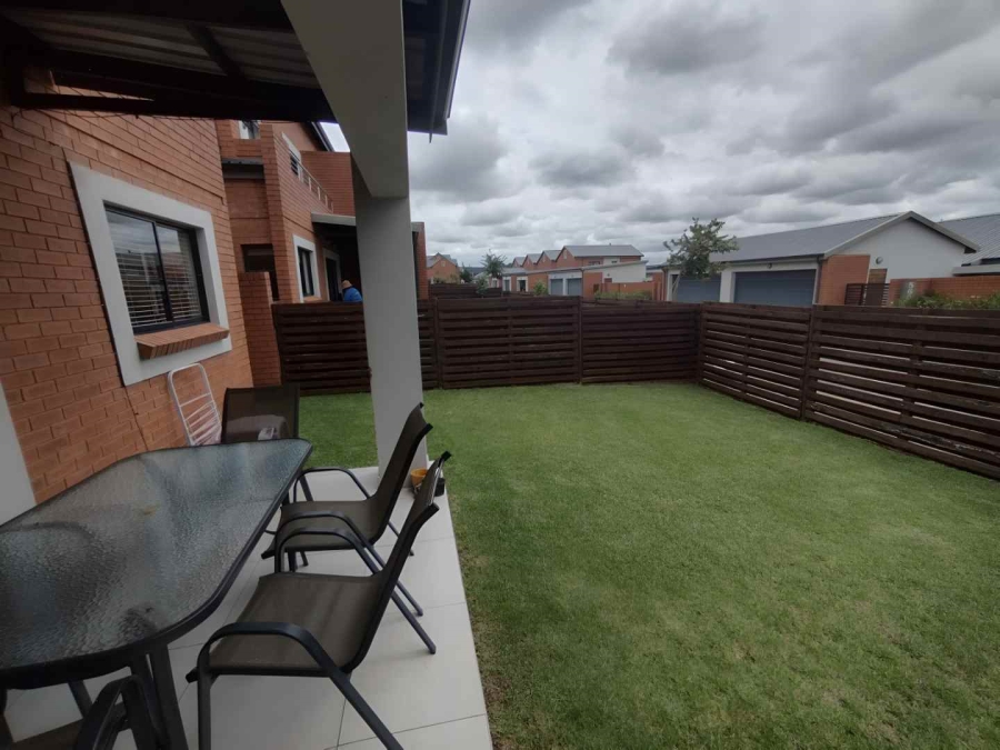 3 Bedroom Property for Sale in Louwlardia Gauteng