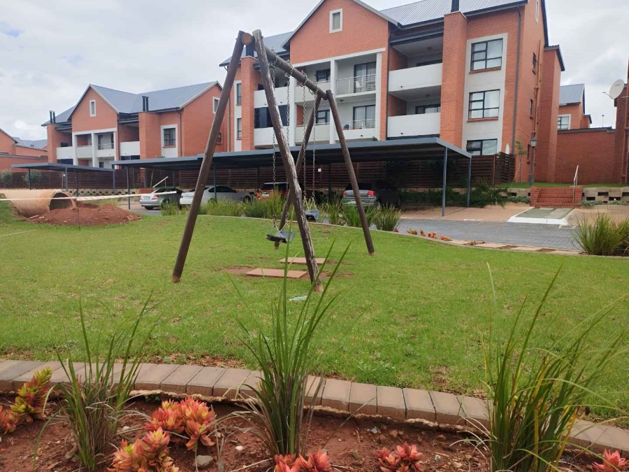 3 Bedroom Property for Sale in Louwlardia Gauteng