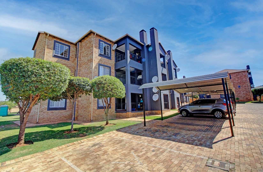 3 Bedroom Property for Sale in Wilgeheuwel Gauteng