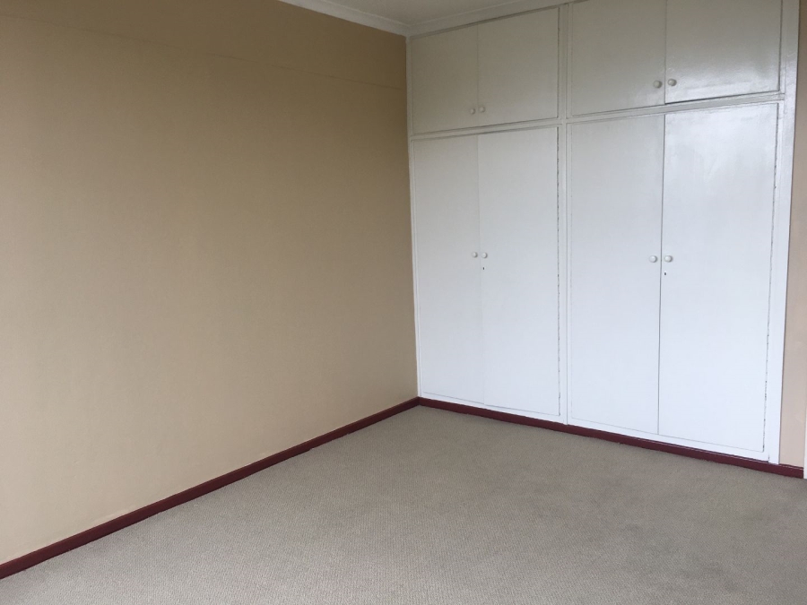 1 Bedroom Property for Sale in Illovo Gauteng
