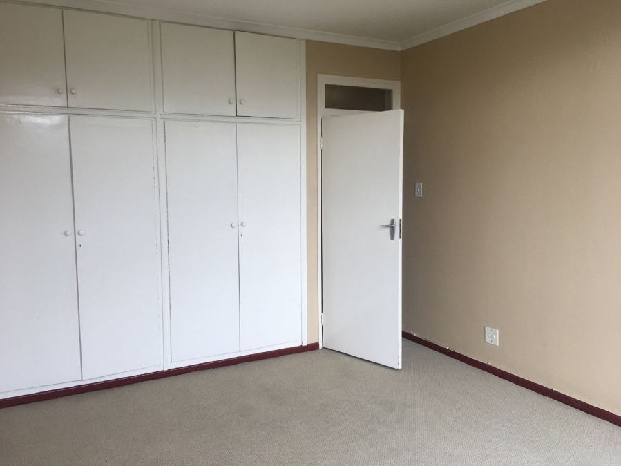 1 Bedroom Property for Sale in Illovo Gauteng