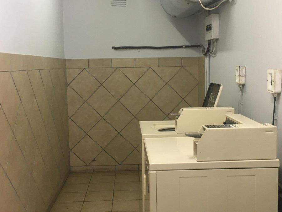 1 Bedroom Property for Sale in Illovo Gauteng