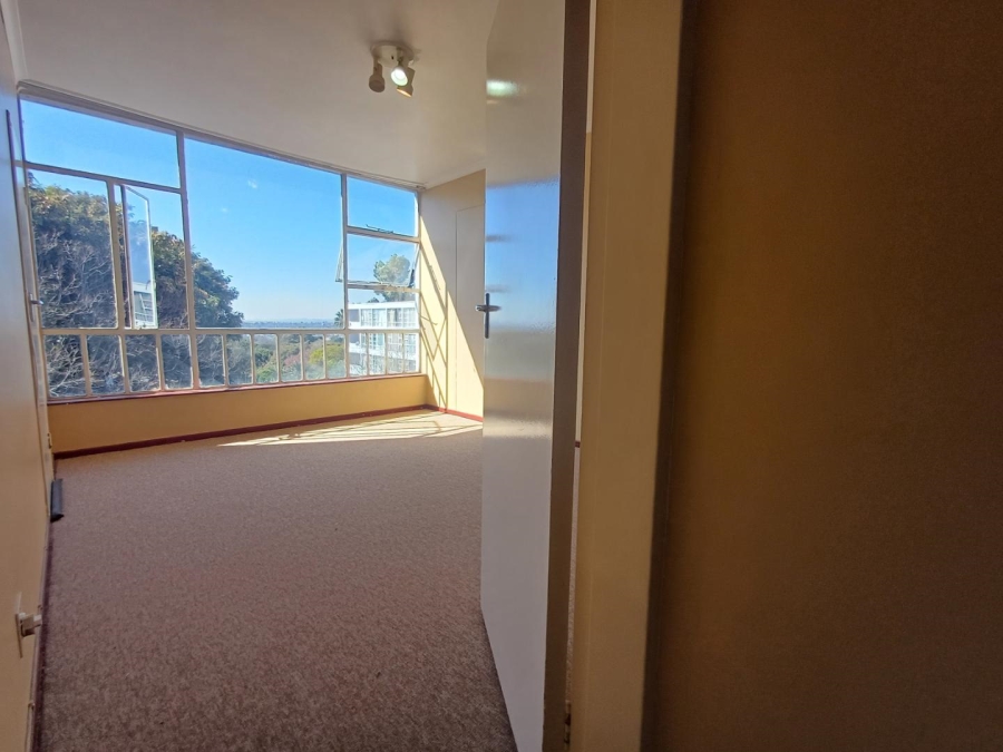 1 Bedroom Property for Sale in Illovo Gauteng