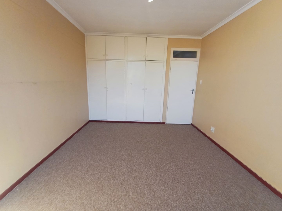 1 Bedroom Property for Sale in Illovo Gauteng