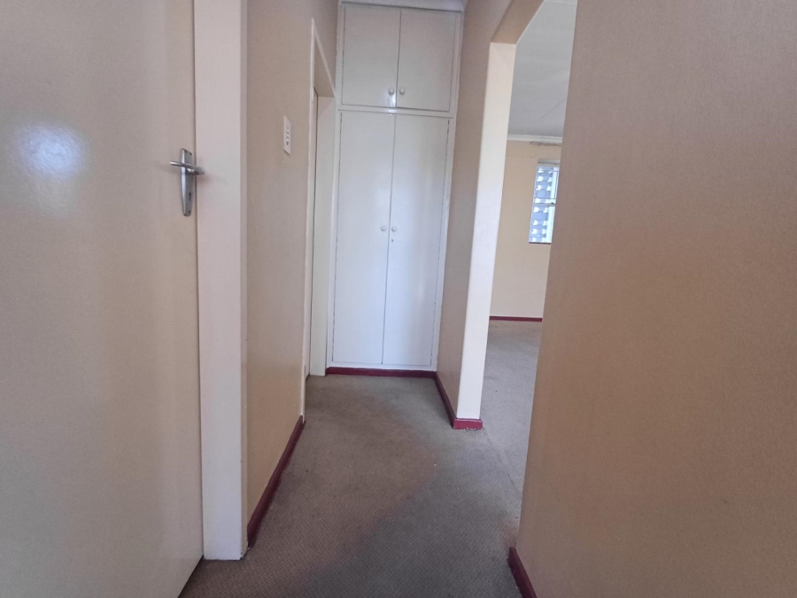 1 Bedroom Property for Sale in Illovo Gauteng