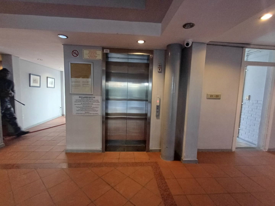 1 Bedroom Property for Sale in Illovo Gauteng