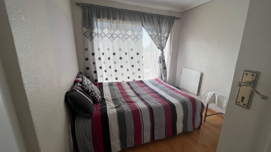 To Let 3 Bedroom Property for Rent in Mondeor Gauteng