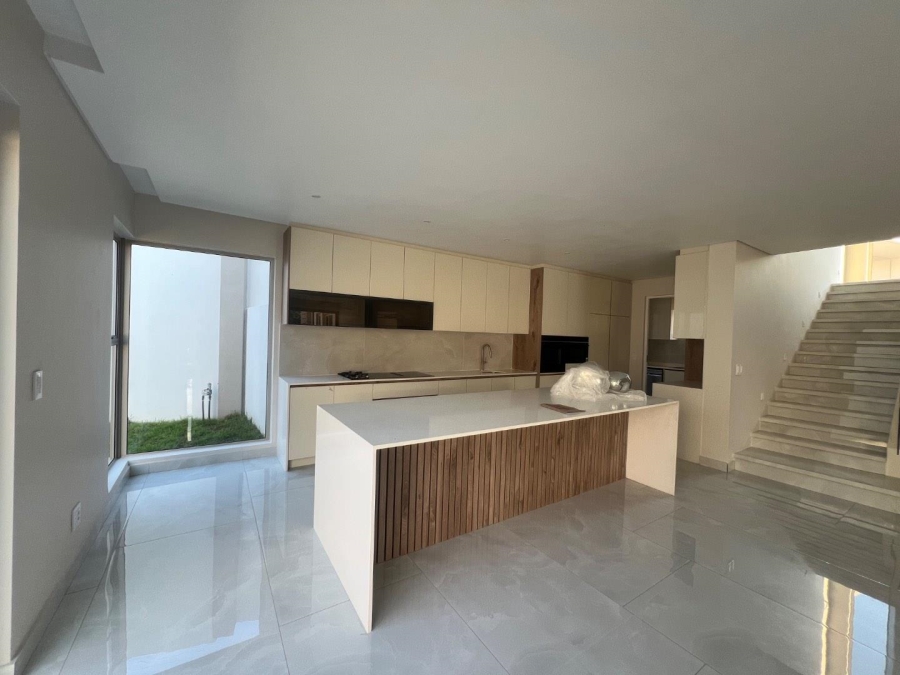 4 Bedroom Property for Sale in Sandown Gauteng