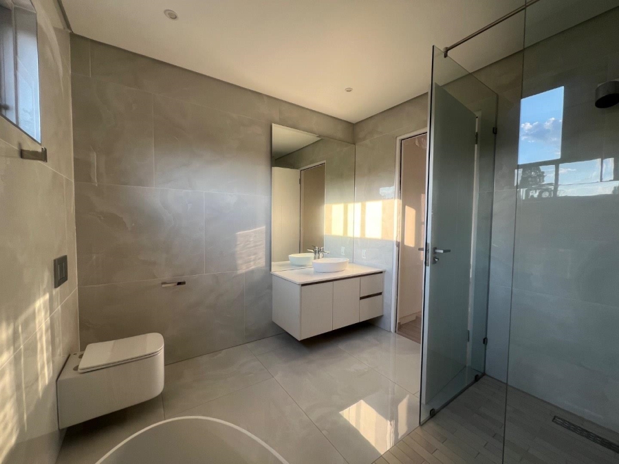 4 Bedroom Property for Sale in Sandown Gauteng