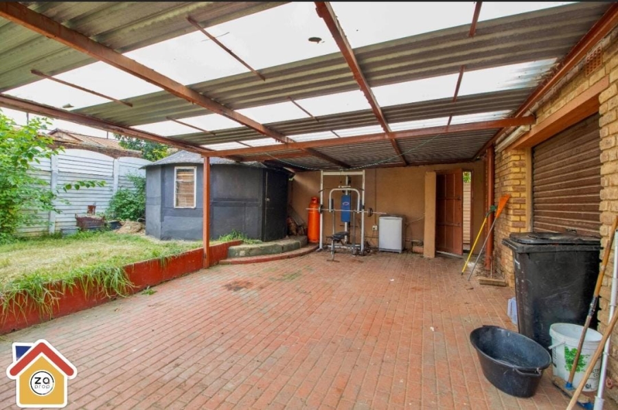 4 Bedroom Property for Sale in Norkem Park Gauteng