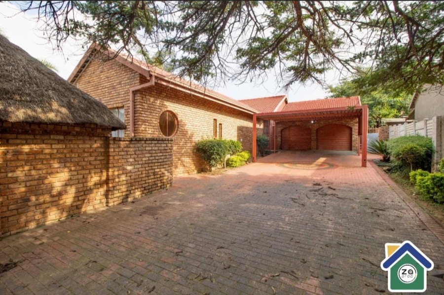 4 Bedroom Property for Sale in Norkem Park Gauteng
