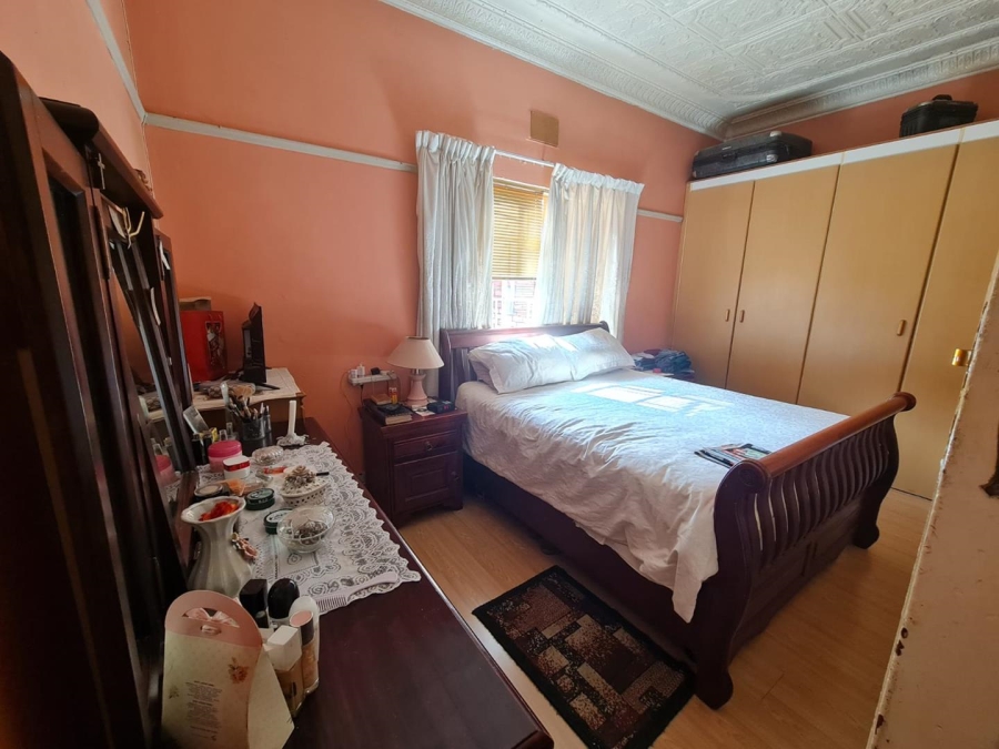 2 Bedroom Property for Sale in La Rochelle Gauteng