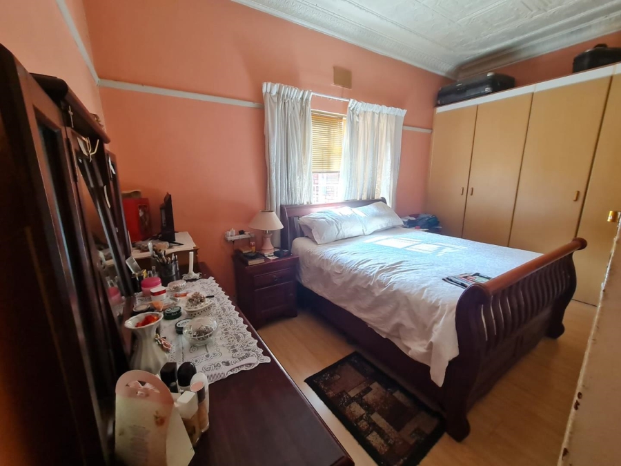 2 Bedroom Property for Sale in La Rochelle Gauteng