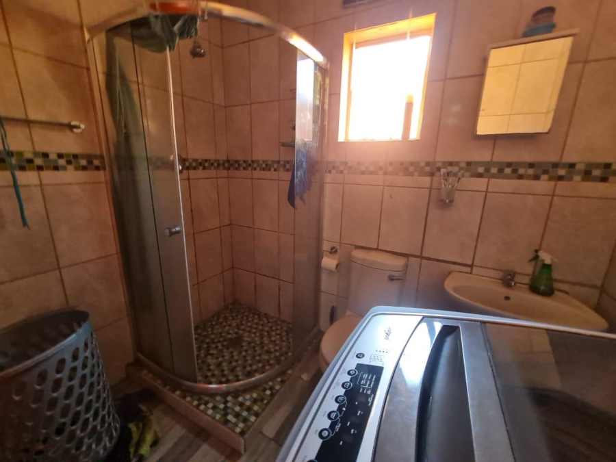 2 Bedroom Property for Sale in La Rochelle Gauteng