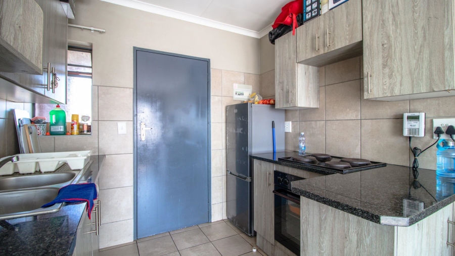 2 Bedroom Property for Sale in Montana Gauteng