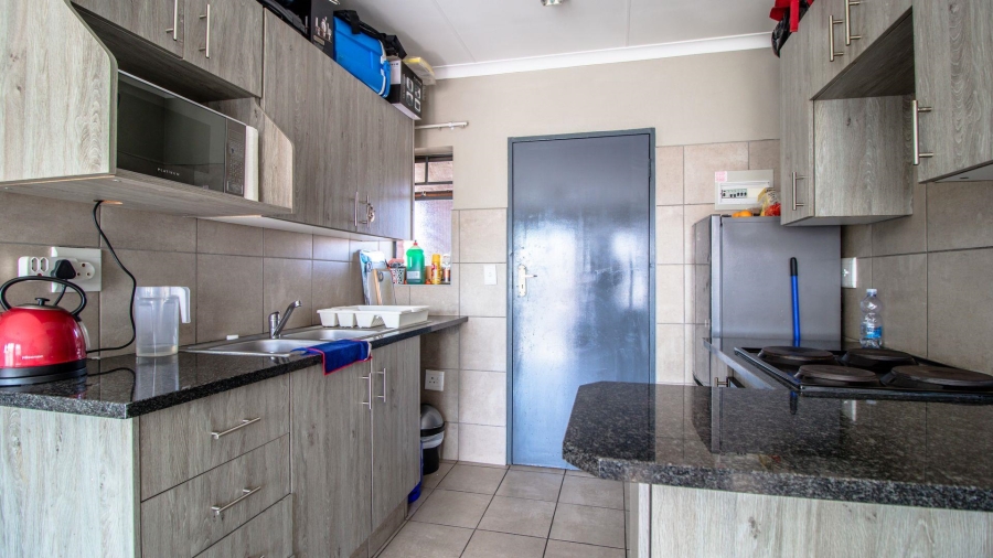 2 Bedroom Property for Sale in Montana Gauteng