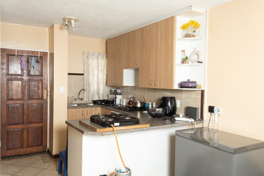 2 Bedroom Property for Sale in The Orchards Gauteng