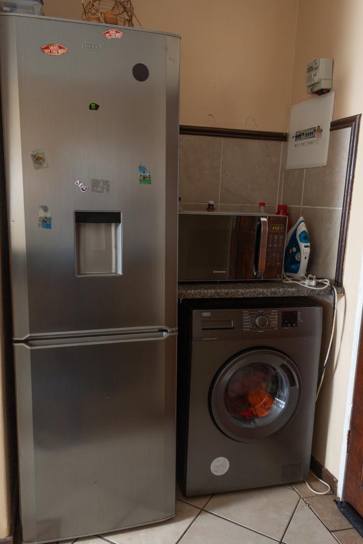 2 Bedroom Property for Sale in The Orchards Gauteng