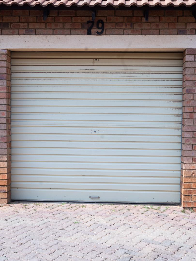 2 Bedroom Property for Sale in The Orchards Gauteng