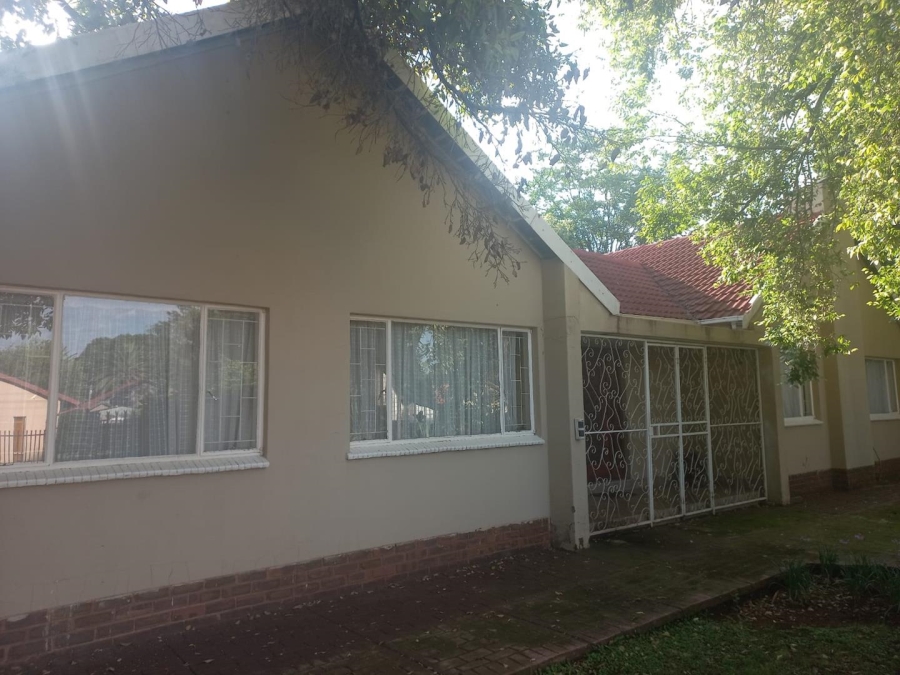 4 Bedroom Property for Sale in Doringkloof Gauteng