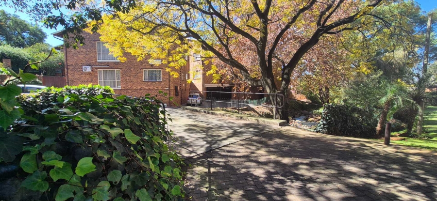 3 Bedroom Property for Sale in South Crest Gauteng