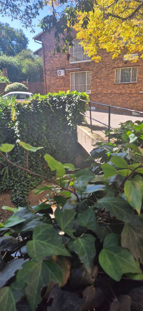 3 Bedroom Property for Sale in South Crest Gauteng