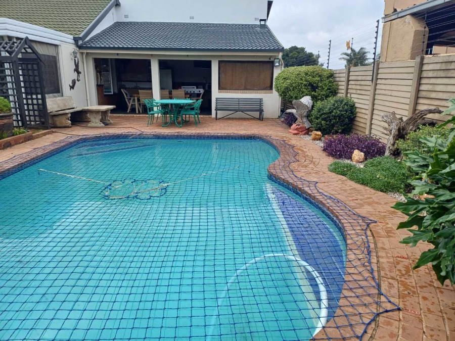 3 Bedroom Property for Sale in Brackendowns Gauteng