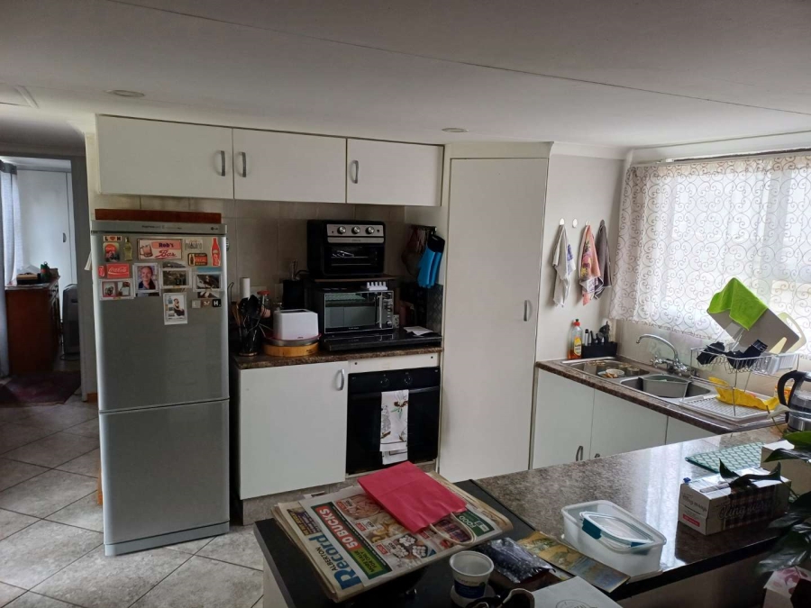 3 Bedroom Property for Sale in Brackendowns Gauteng