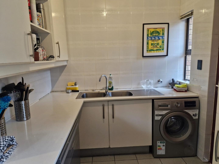 4 Bedroom Property for Sale in Benmore Gauteng