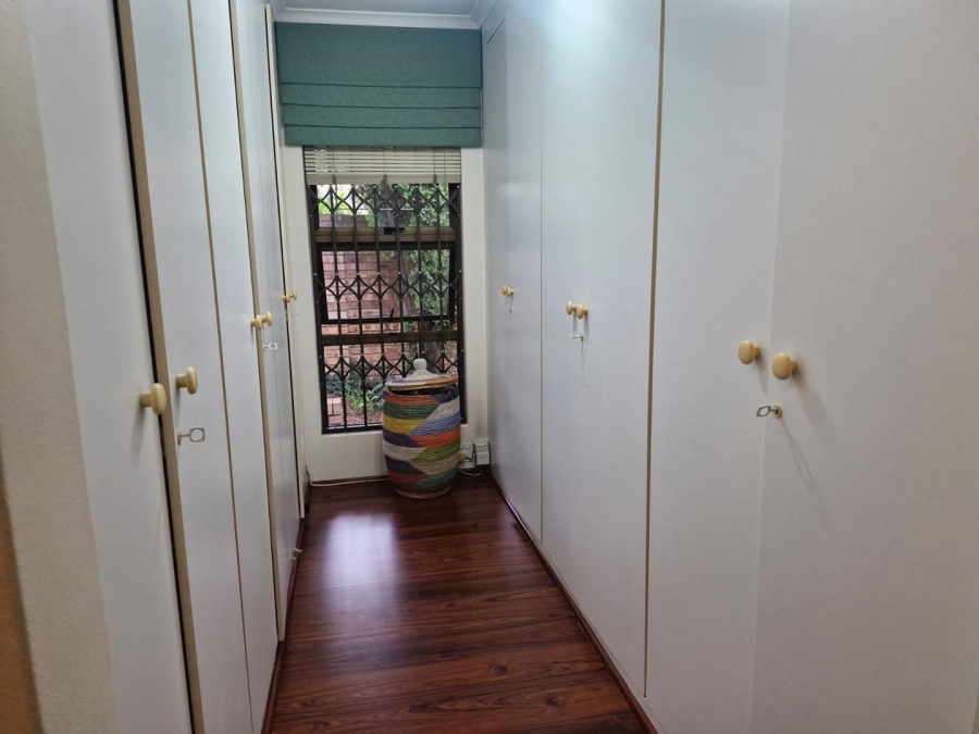 4 Bedroom Property for Sale in Benmore Gauteng