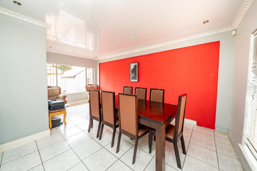 4 Bedroom Property for Sale in Brackenhurst Gauteng