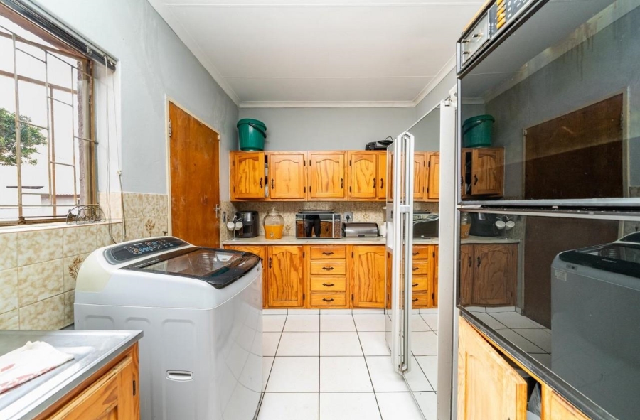 4 Bedroom Property for Sale in Brackenhurst Gauteng