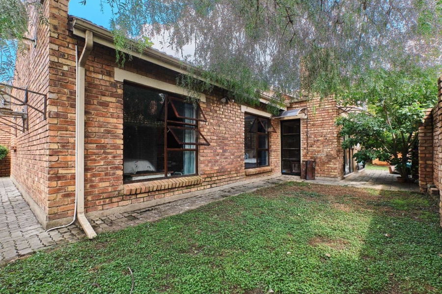 3 Bedroom Property for Sale in Honeydew Manor Gauteng