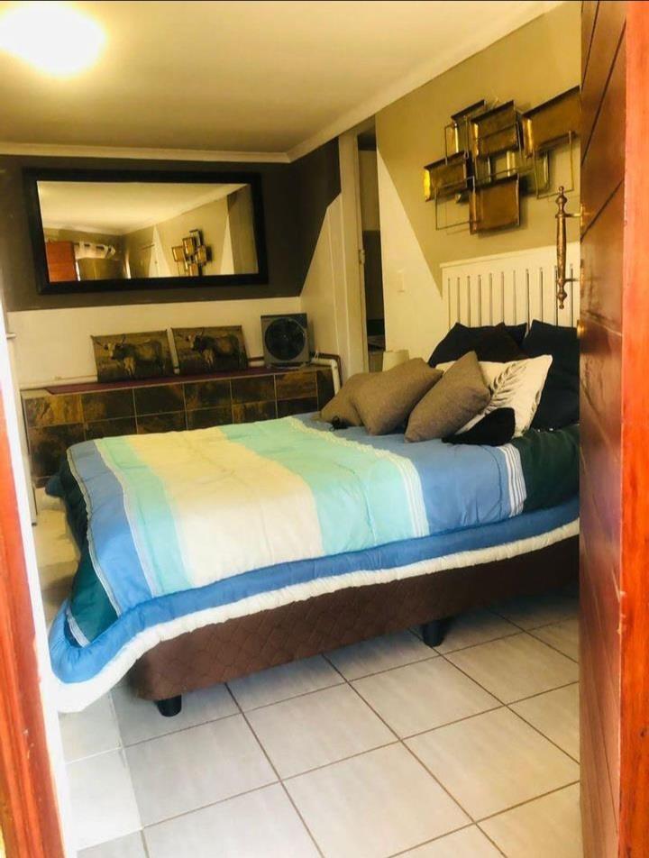 To Let 1 Bedroom Property for Rent in La Montagne Gauteng