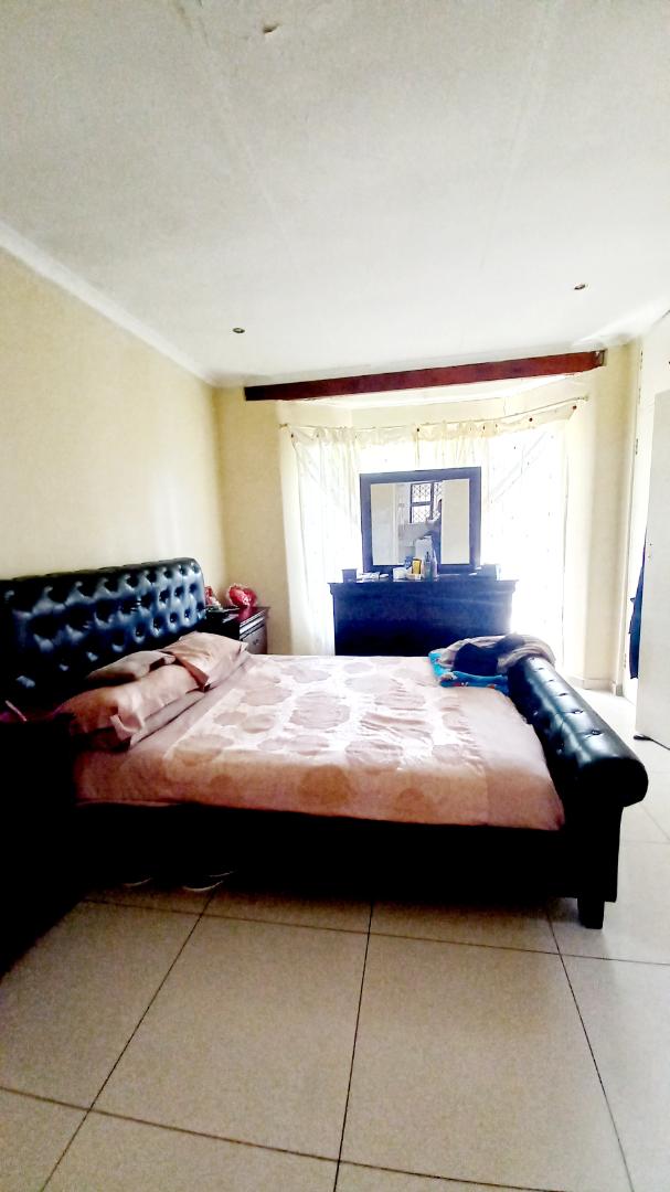 3 Bedroom Property for Sale in Birch Acres Gauteng