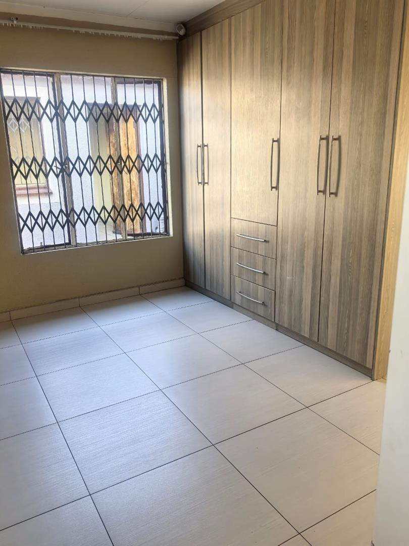 To Let 3 Bedroom Property for Rent in Rosslyn Gauteng