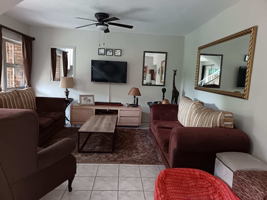 3 Bedroom Property for Sale in Brackenhurst Gauteng