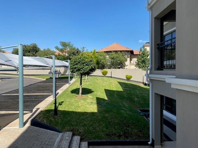 To Let 1 Bedroom Property for Rent in Broadacres Gauteng