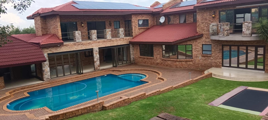 6 Bedroom Property for Sale in Meyersdal Gauteng
