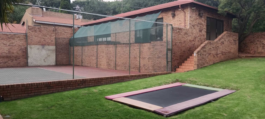 6 Bedroom Property for Sale in Meyersdal Gauteng