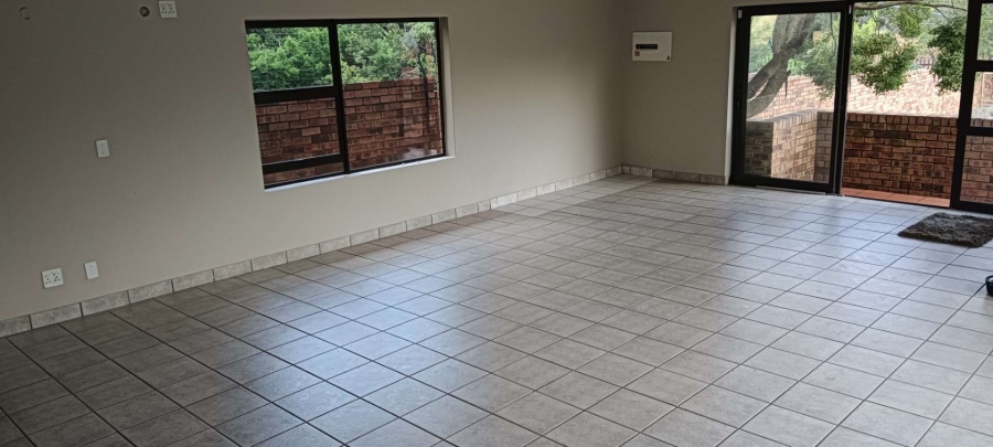 6 Bedroom Property for Sale in Meyersdal Gauteng