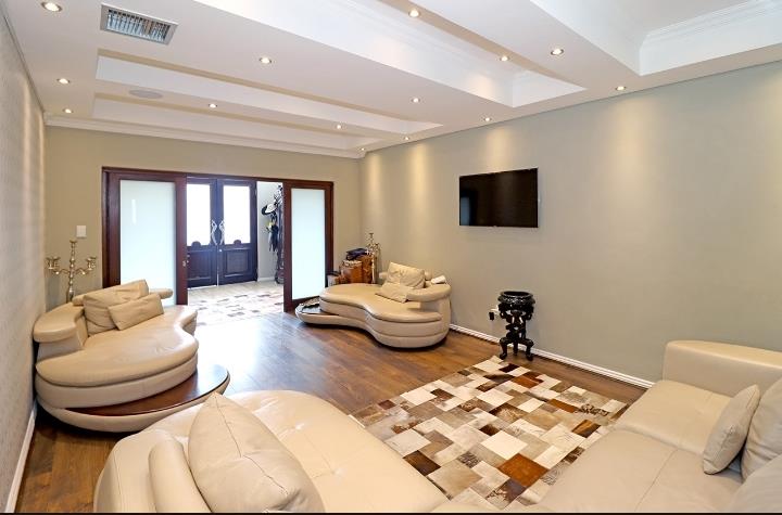 5 Bedroom Property for Sale in Sandown Gauteng