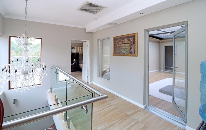 5 Bedroom Property for Sale in Sandown Gauteng