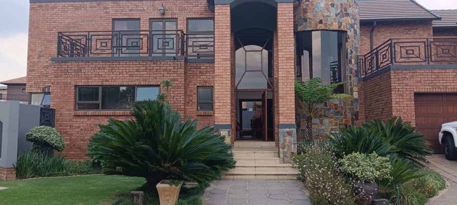 4 Bedroom Property for Sale in Meyersdal Gauteng